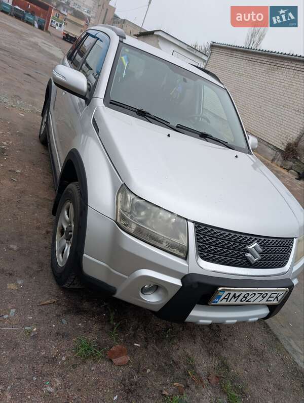 Suzuki Grand Vitara 2011