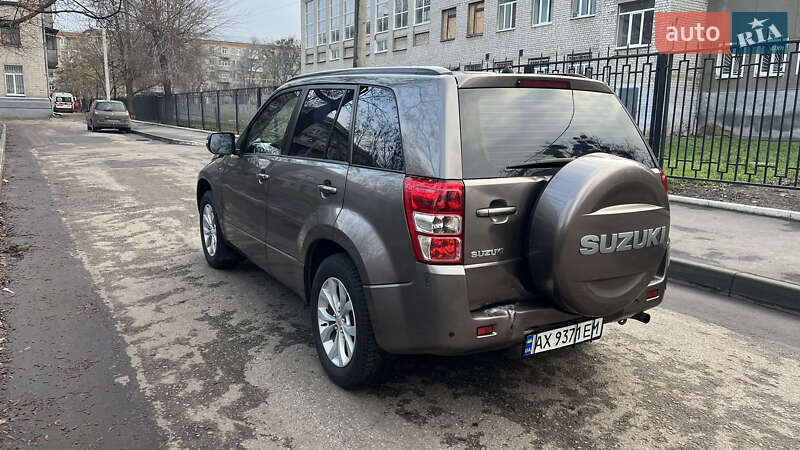 Внедорожник / Кроссовер Suzuki Grand Vitara 2016 в Харькове