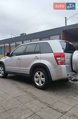 Внедорожник / Кроссовер Suzuki Grand Vitara 2010 в Петропавловке