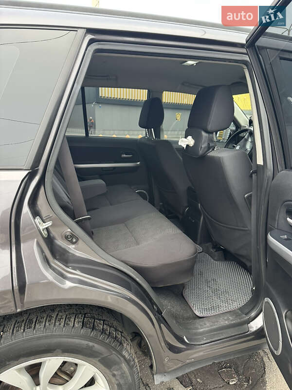 Позашляховик / Кросовер Suzuki Grand Vitara 2016 в Києві фото 9 Позашляховик / Кросовер Suzuki Grand Vitara 2016 в Києві