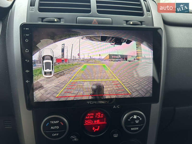 Позашляховик / Кросовер Suzuki Grand Vitara 2016 в Києві фото 20 Позашляховик / Кросовер Suzuki Grand Vitara 2016 в Києві