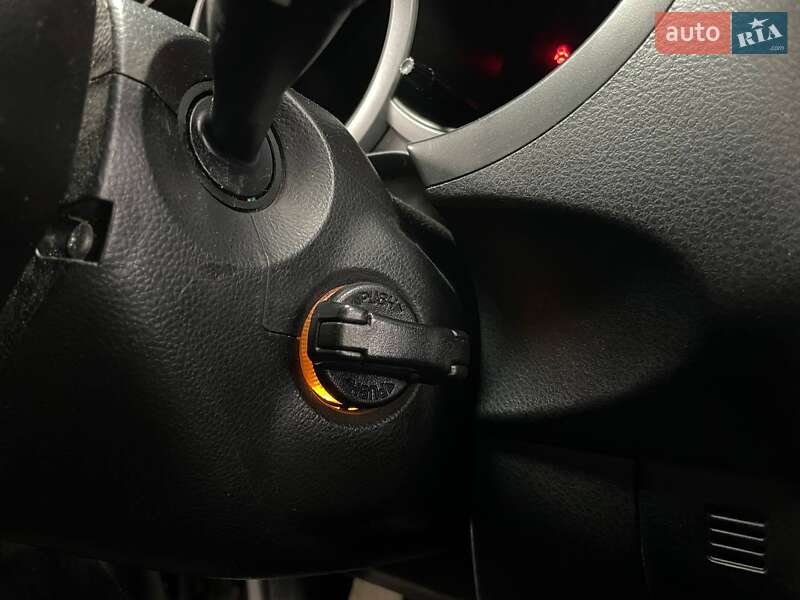 Внедорожник / Кроссовер Suzuki Grand Vitara 2016 в Киеве