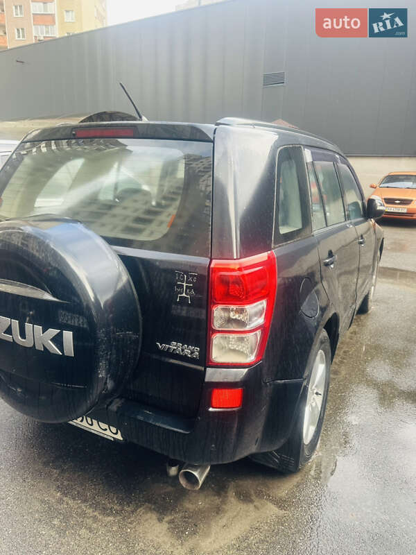 Позашляховик / Кросовер Suzuki Grand Vitara 2008 в Києві