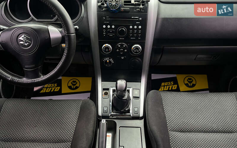 Позашляховик / Кросовер Suzuki Grand Vitara 2007 в Мукачевому фото 10 Позашляховик / Кросовер Suzuki Grand Vitara 2007 в Мукачевому