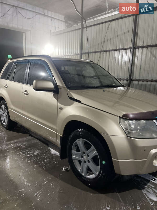 Позашляховик / Кросовер Suzuki Grand Vitara 2006 в Вінниці