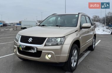Внедорожник / Кроссовер Suzuki Grand Vitara 2008 в Киеве