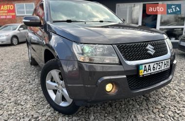 Внедорожник / Кроссовер Suzuki Grand Vitara 2008 в Смеле
