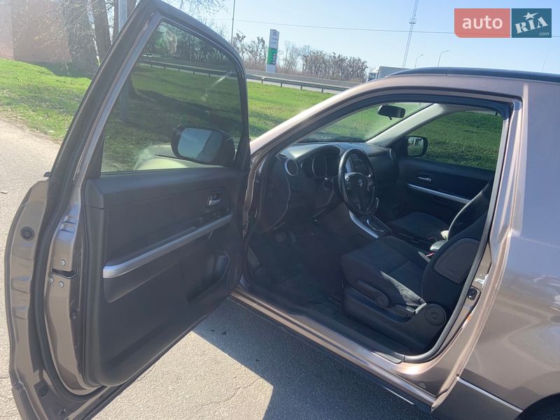 Внедорожник / Кроссовер Suzuki Grand Vitara 2014 в Киеве