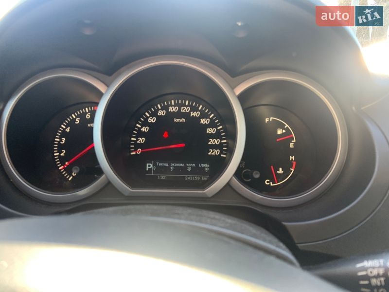 Внедорожник / Кроссовер Suzuki Grand Vitara 2014 в Киеве