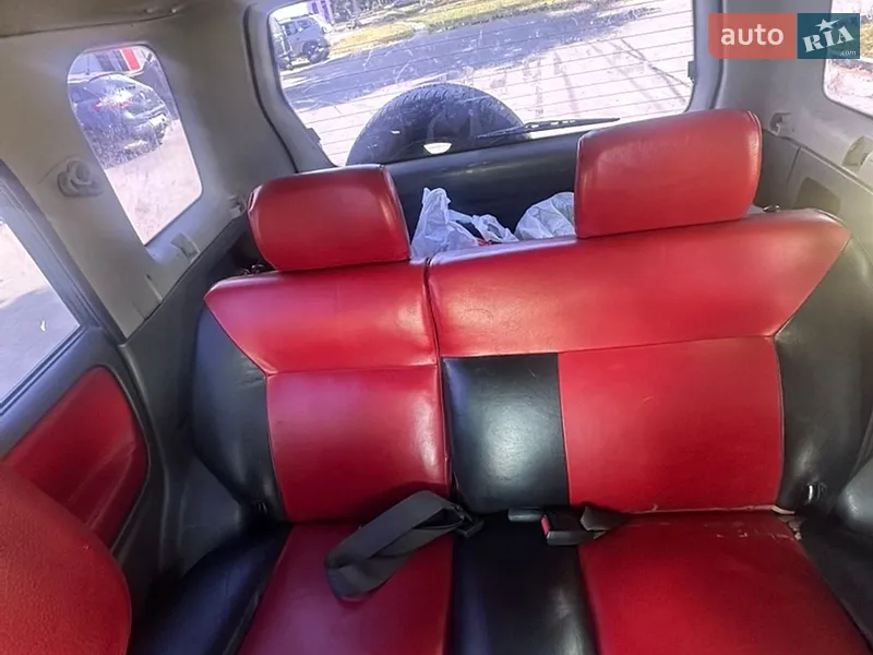 Suzuki Grand Vitara 2001 VIN JSAFTD82V00106442 фото оголошення 11 з 44