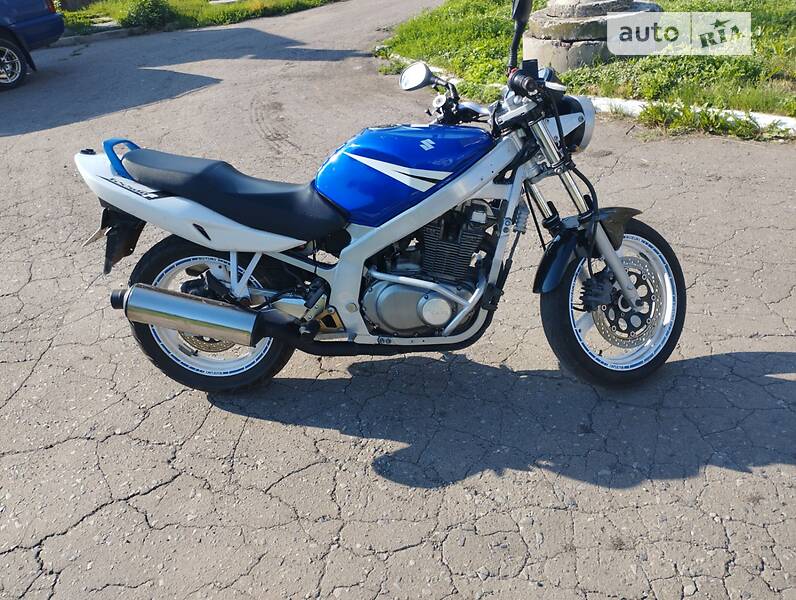 Мотоцикл Спорт-туризм Suzuki GS 500 2004 в Покровском