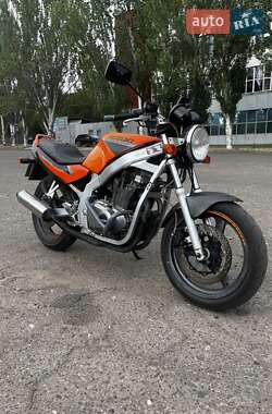 Мотоцикл Спорт-туризм Suzuki GS 500E 1998 в Николаеве