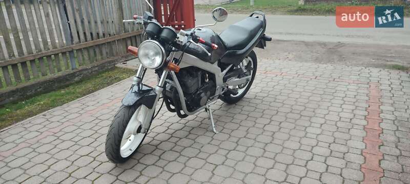 Suzuki GS 500E 1990