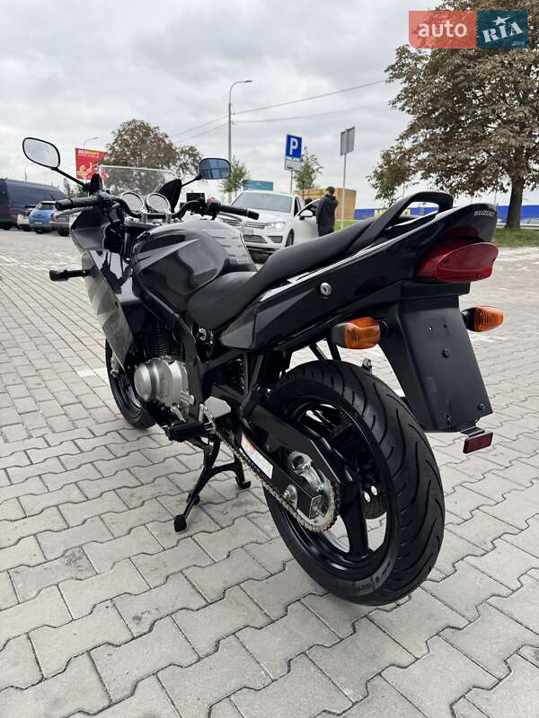 Мотоцикл Спорт-туризм Suzuki GS 500F 2006 в Ровно