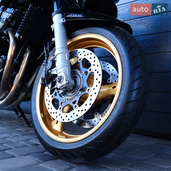 Мотоцикл Туризм Suzuki GSF 1200S Bandit 2006 в Белой Церкви фото 9 Мотоцикл Туризм Suzuki GSF 1200S Bandit 2006 в Белой Церкви