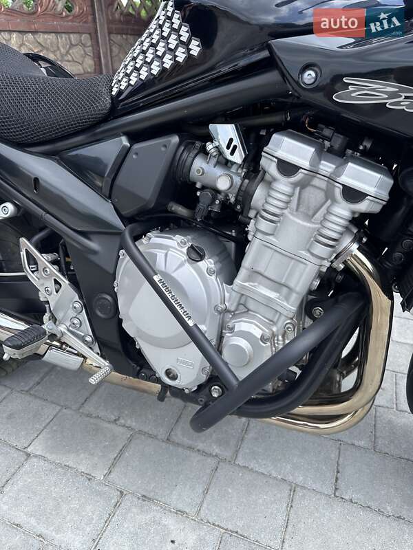 Мотоцикл Спорт-туризм Suzuki GSF 1250S 2007 в Каменке-Бугской фото 10 Мотоцикл Спорт-туризм Suzuki GSF 1250S 2007 в Каменке-Бугской