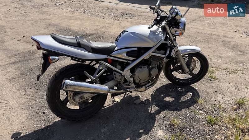 Мотоцикл Без обтекателей (Naked bike) Suzuki GSF 250 Bandit 1998 в Николаеве