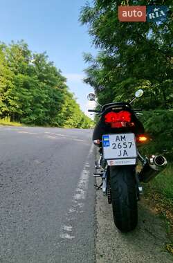 Мотоцикл Без обтекателей (Naked bike) Suzuki GSF 600 Bandit 2002 в 