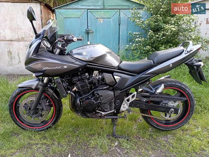 Мотоцикл Без обтікачів (Naked bike) Suzuki GSF 650 Bandit 2010 в Львові фото 2 Мотоцикл Без обтікачів (Naked bike) Suzuki GSF 650 Bandit 2010 в Львові