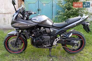 Мотоцикл Без обтекателей (Naked bike) Suzuki GSF 650 Bandit 2010 в 