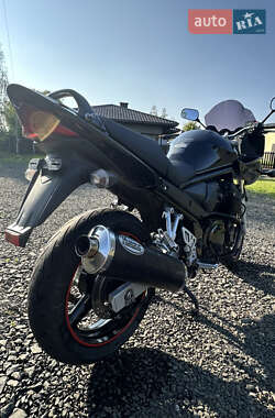 Мотоцикл Спорт-туризм Suzuki GSF 650 Bandit 2006 в 