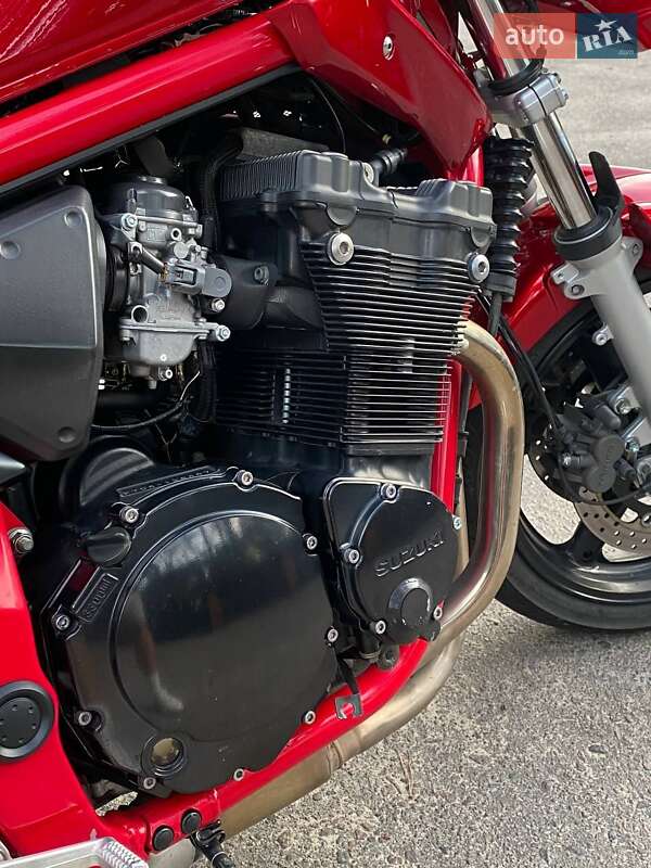 Мотоцикл Без обтекателей (Naked bike) Suzuki GSF 650 Bandit 2006 в Вараше