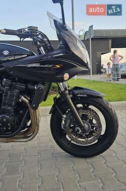 Мотоцикл Спорт-туризм Suzuki GSF 650 Bandit 2011 в 