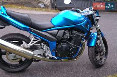 Мотоцикл Без обтекателей (Naked bike) Suzuki GSF 650 Bandit 2005 в 
