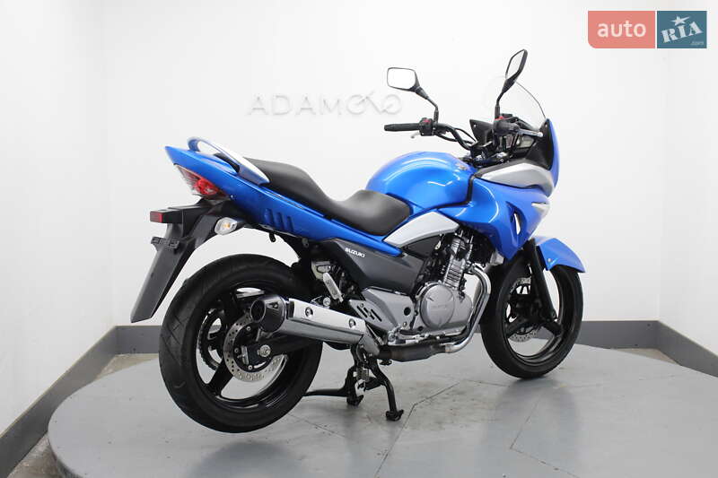 Мотоцикл Спорт-туризм Suzuki GSR 250 2018 в Гнивани фото 5 Мотоцикл Спорт-туризм Suzuki GSR 250 2018 в Гнивани