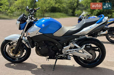 Мотоцикл Без обтекателей (Naked bike) Suzuki GSR 400 2009 в 