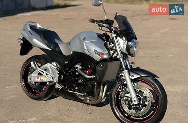 Мотоцикл Без обтекателей (Naked bike) Suzuki GSR 400 2007 в Сновске