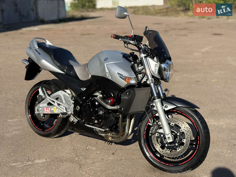 Suzuki GSR 400 2007