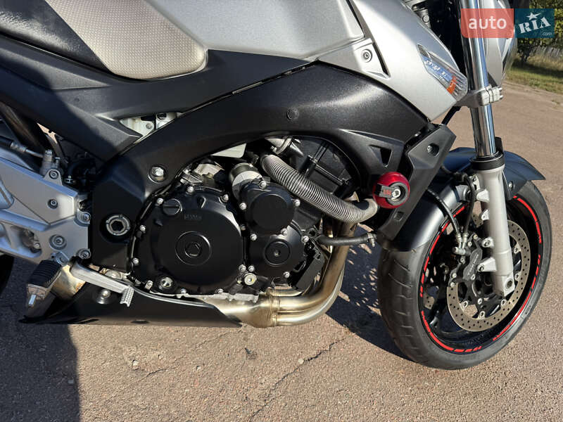Мотоцикл Без обтекателей (Naked bike) Suzuki GSR 400 2007 в Сновске