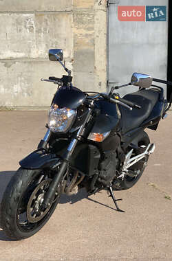 Мотоцикл Без обтекателей (Naked bike) Suzuki GSR 400 2009 в 