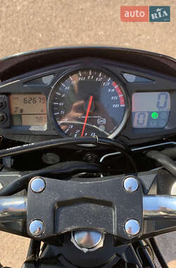 Мотоцикл Без обтекателей (Naked bike) Suzuki GSR 400 2009 в 