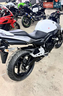 Мотоцикл Без обтекателей (Naked bike) Suzuki GSR 400 2014 в 
