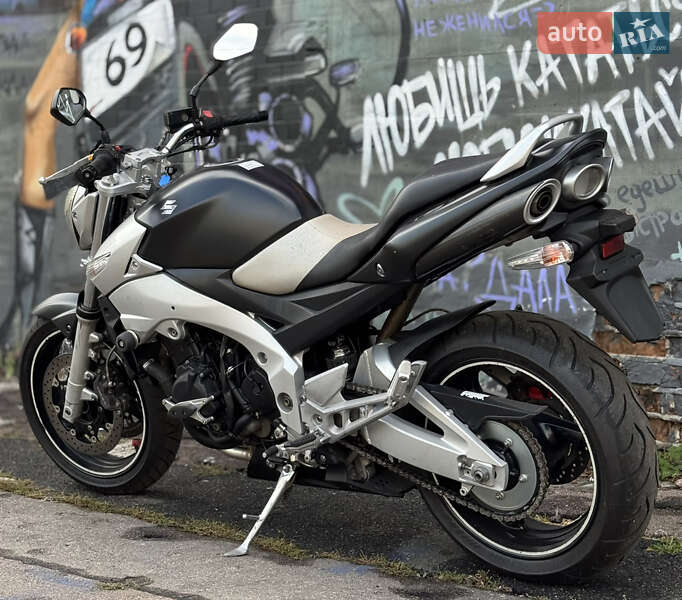 Мотоцикл Без обтікачів (Naked bike) Suzuki GSR 400 2012 в Києві
