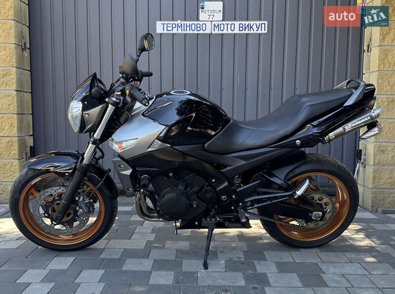 Мотоцикл Без обтікачів (Naked bike) Suzuki GSR 400 2010 в Новомосковську фото 10 Мотоцикл Без обтікачів (Naked bike) Suzuki GSR 400 2010 в Новомосковську