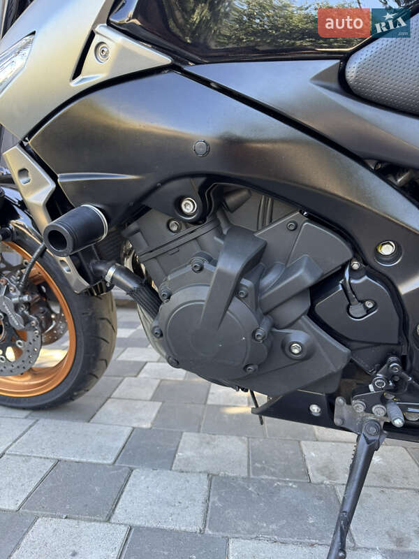 Мотоцикл Без обтікачів (Naked bike) Suzuki GSR 400 2010 в Новомосковську фото 12 Мотоцикл Без обтікачів (Naked bike) Suzuki GSR 400 2010 в Новомосковську