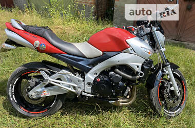 Мотоцикл Без обтекателей (Naked bike) Suzuki GSR 600 2006 в Владимир-Волынском