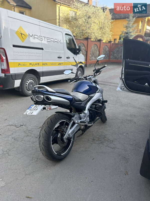 Мотоцикл Без обтекателей (Naked bike) Suzuki GSR 600 2006 в Львове фото 3 Мотоцикл Без обтекателей (Naked bike) Suzuki GSR 600 2006 в Львове