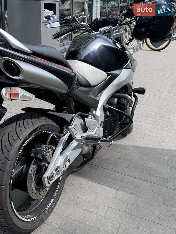 Мотоцикл Без обтікачів (Naked bike) Suzuki GSR 600 2007 в Ірпені фото 3 Мотоцикл Без обтікачів (Naked bike) Suzuki GSR 600 2007 в Ірпені