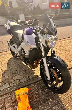 Мотоцикл Без обтекателей (Naked bike) Suzuki GSR 600 2008 в 
