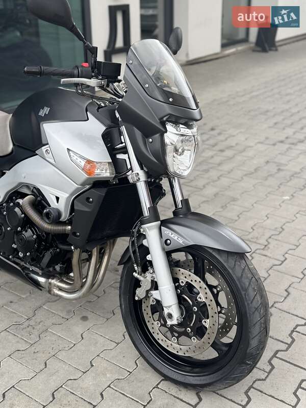 Мотоцикл Без обтекателей (Naked bike) Suzuki GSR 600 2007 в Ровно