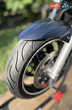 Мотоцикл Без обтекателей (Naked bike) Suzuki GSR 600 2008 в 