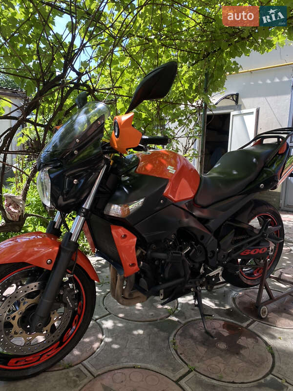 Мотоцикл Без обтекателей (Naked bike) Suzuki GSR 600 2007 в Люботине фото 4 Мотоцикл Без обтекателей (Naked bike) Suzuki GSR 600 2007 в Люботине