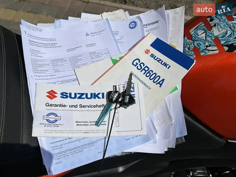 Мотоцикл Без обтікачів (Naked bike) Suzuki GSR 600 2009 в Буську документ