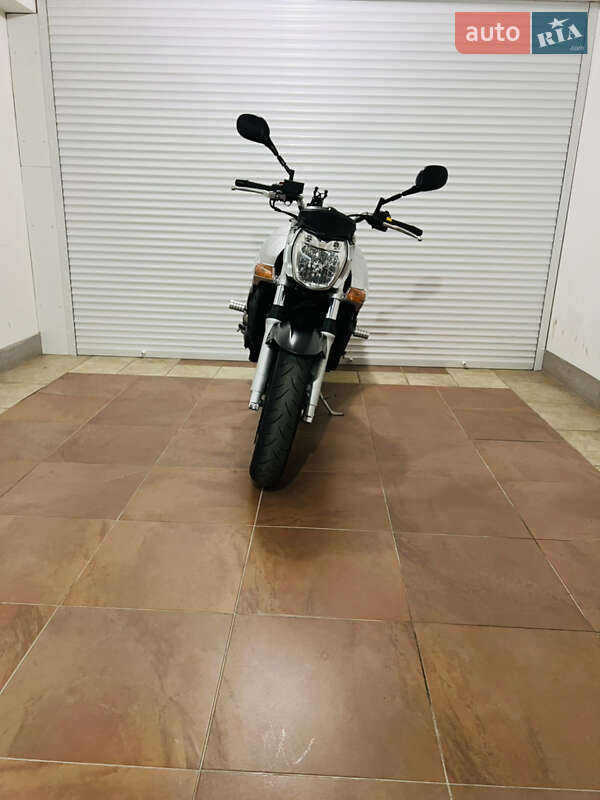 Мотоцикл Без обтекателей (Naked bike) Suzuki GSR 600 2008 в Киеве