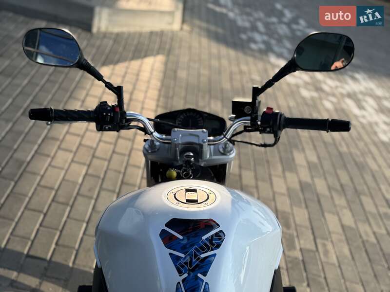 Мотоцикл Без обтекателей (Naked bike) Suzuki GSR 600 2008 в Ровно