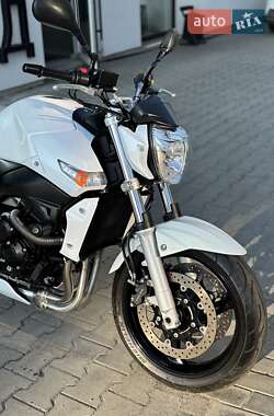 Мотоцикл Без обтікачів (Naked bike) Suzuki GSR 600 2008 в 